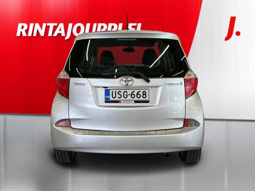 Toyota Verso-S 2012 Hopea