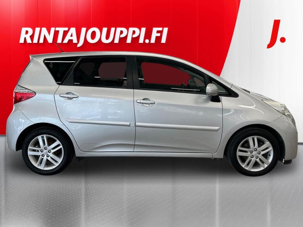 Toyota Verso-S 2012 Hopea