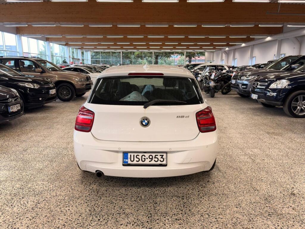 BMW 118 2012 Valkoinen
