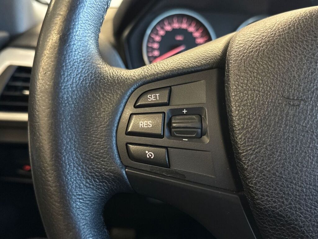 BMW 118 2012 Valkoinen