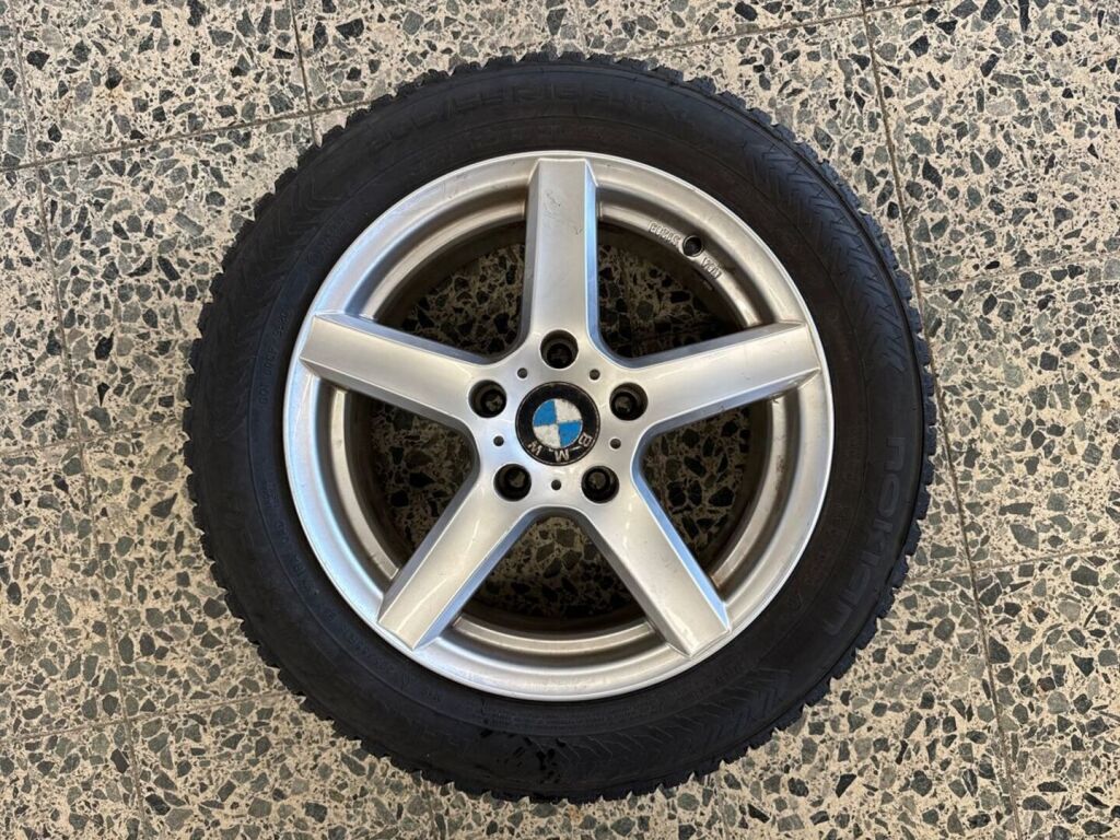 BMW 118 2012 Valkoinen