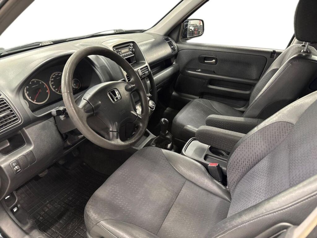 Honda CR-V 2004 Musta