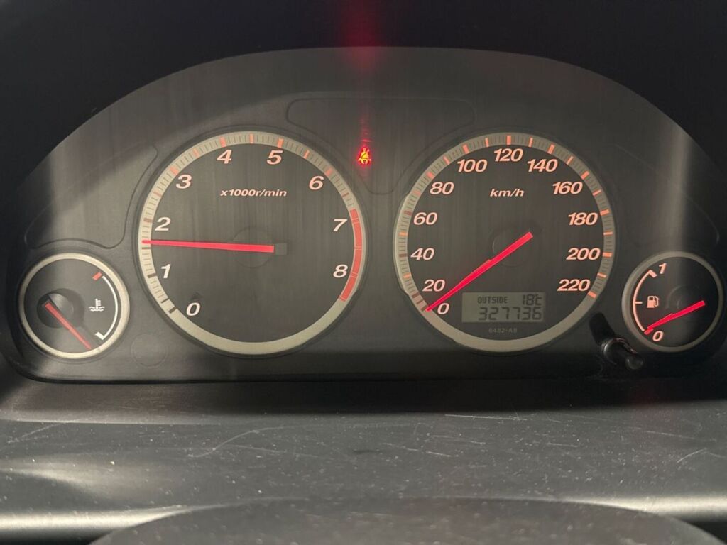 Honda CR-V 2004 Musta