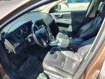 Volvo XC60 2011 Ruskea (beige)