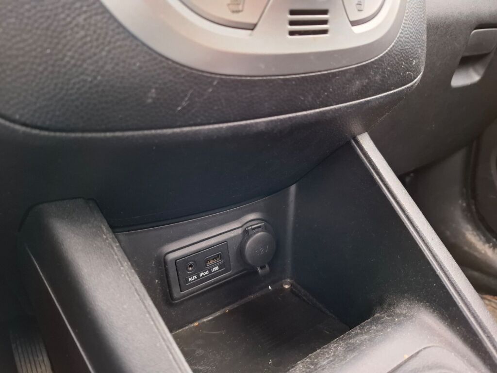 Hyundai ix20 2011 Hopea