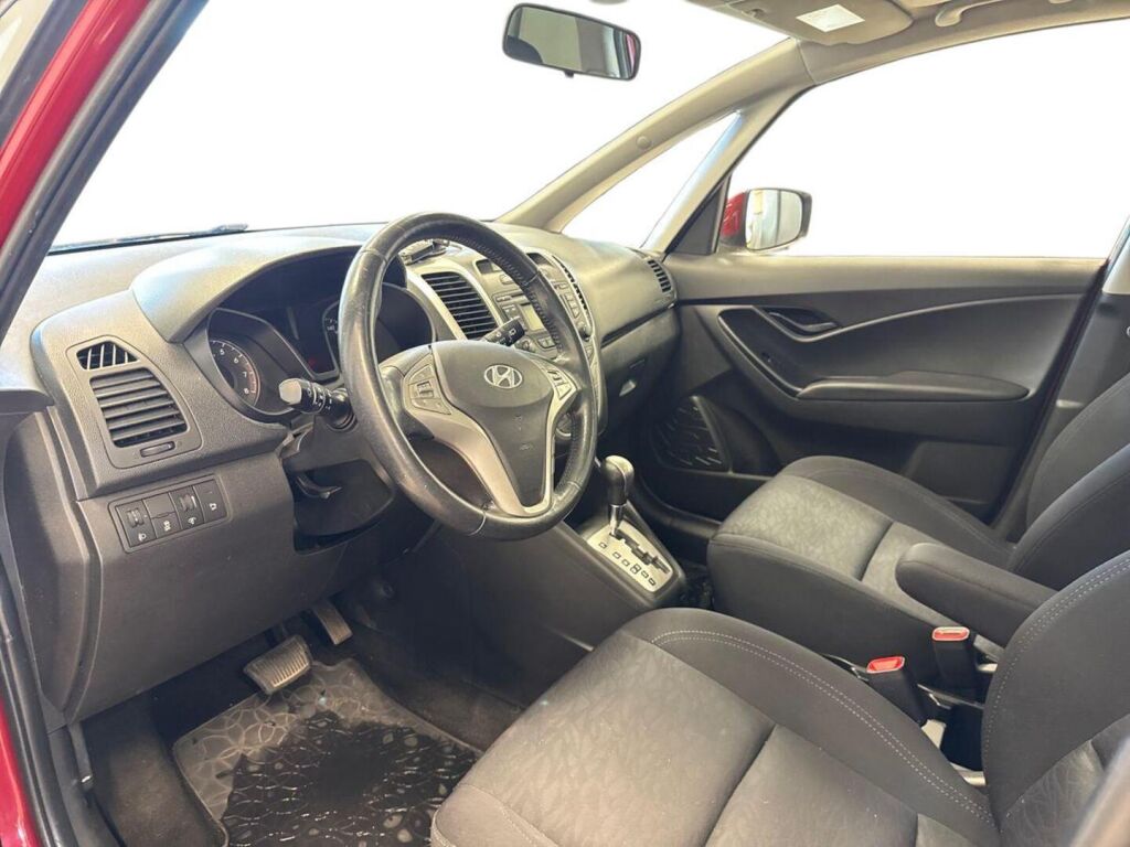 Hyundai ix20 2011 Punainen