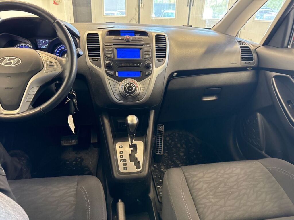 Hyundai ix20 2011 Punainen