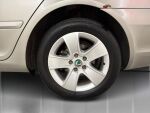 Skoda Octavia 2013 Ruskea (beige)