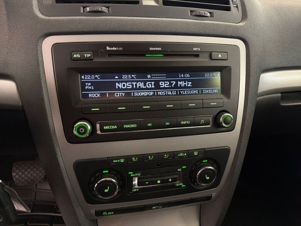Skoda Octavia 2013 Ruskea (beige)