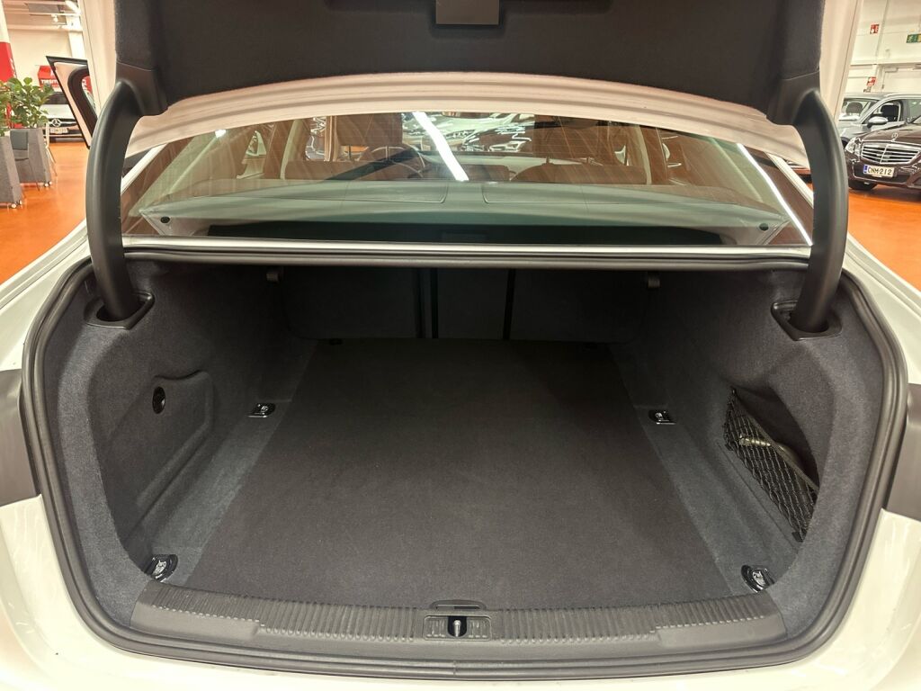 Audi A6 2014 Valkoinen