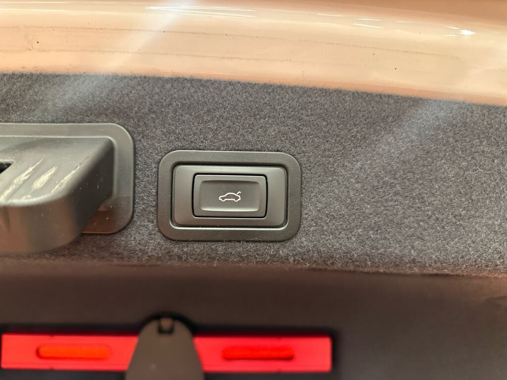 Audi A6 2014 Valkoinen