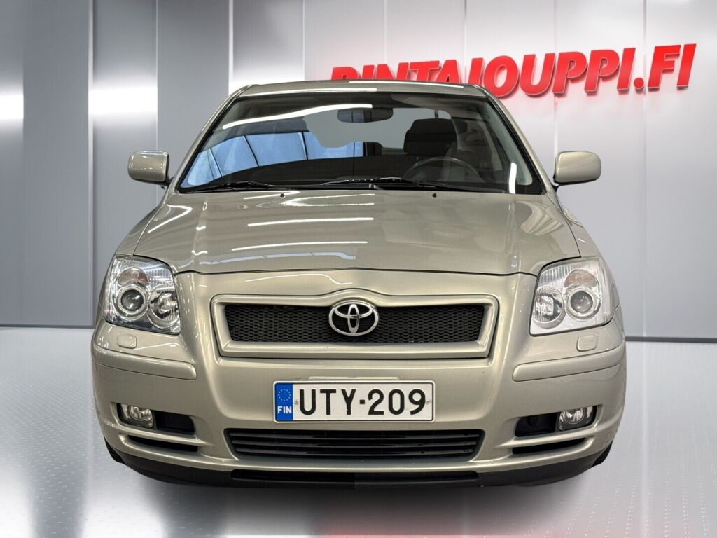 Toyota Avensis 2006 Vihreä