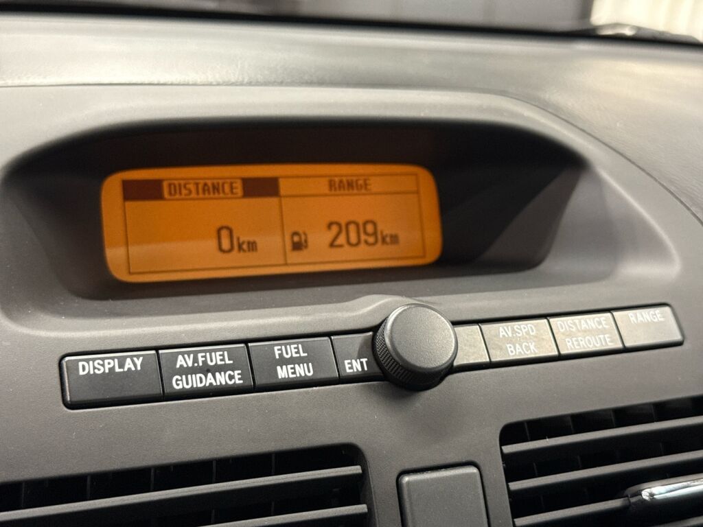 Toyota Avensis 2006 Vihreä