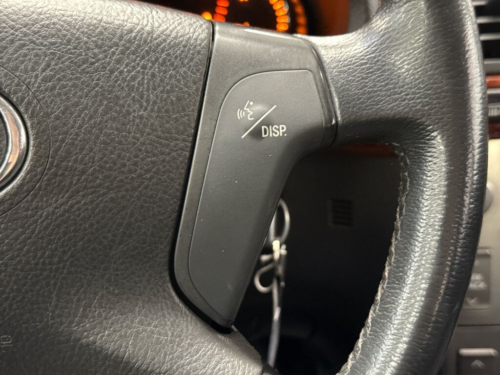 Toyota Avensis 2006 Vihreä