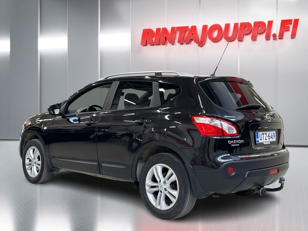 Nissan Qashqai 2012 Musta