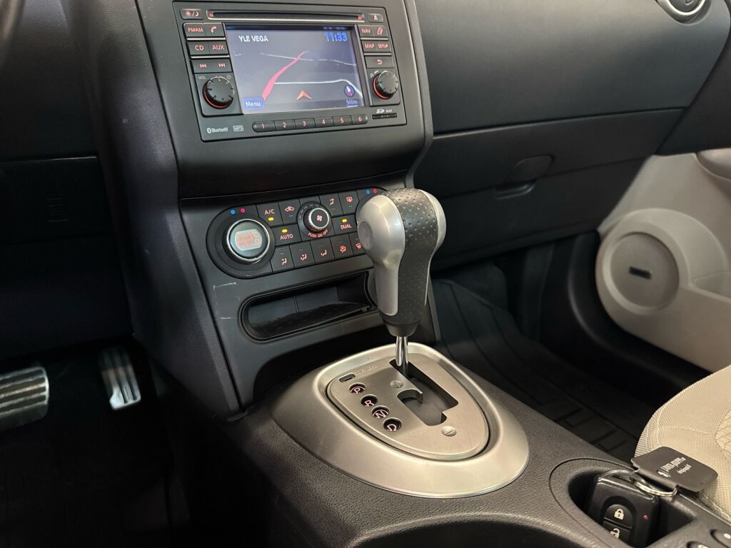 Nissan Qashqai 2012 Musta