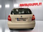 Skoda Fabia 2012 Valkoinen