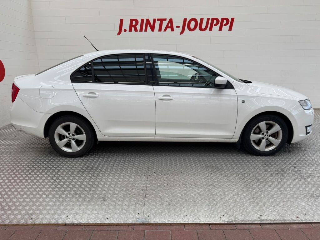Skoda Rapid 2013 Valkoinen