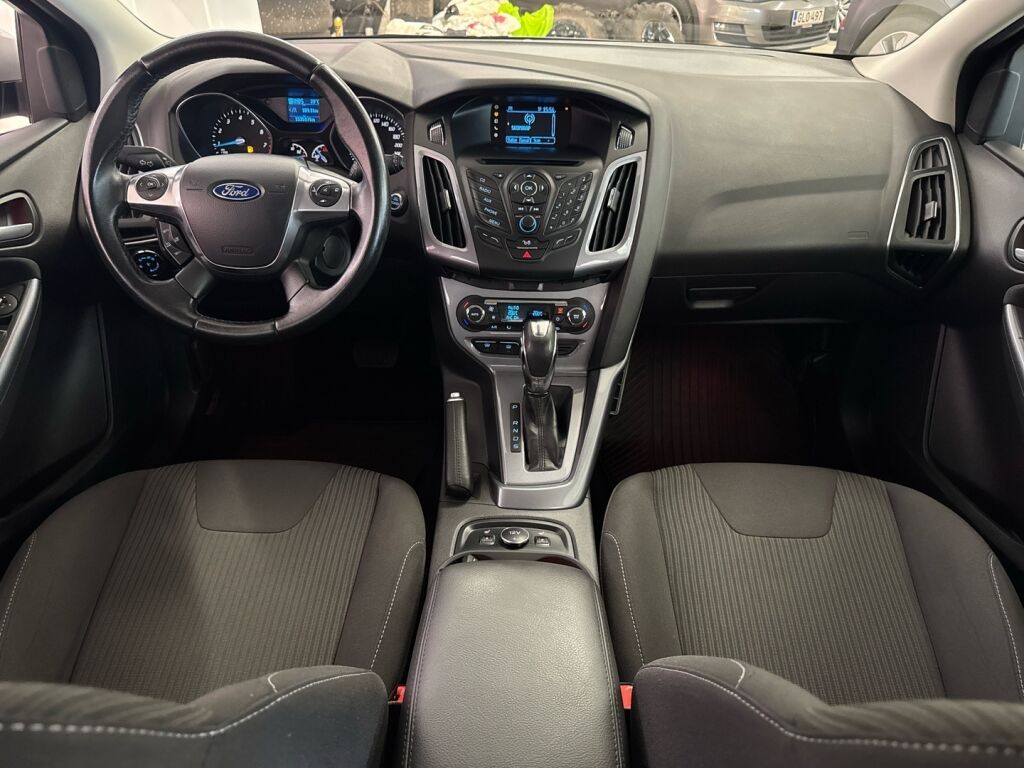 Ford Focus 2013 Harmaa