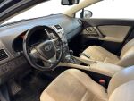 Toyota Avensis 2013 Musta