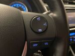 Toyota Auris 2013 Punainen