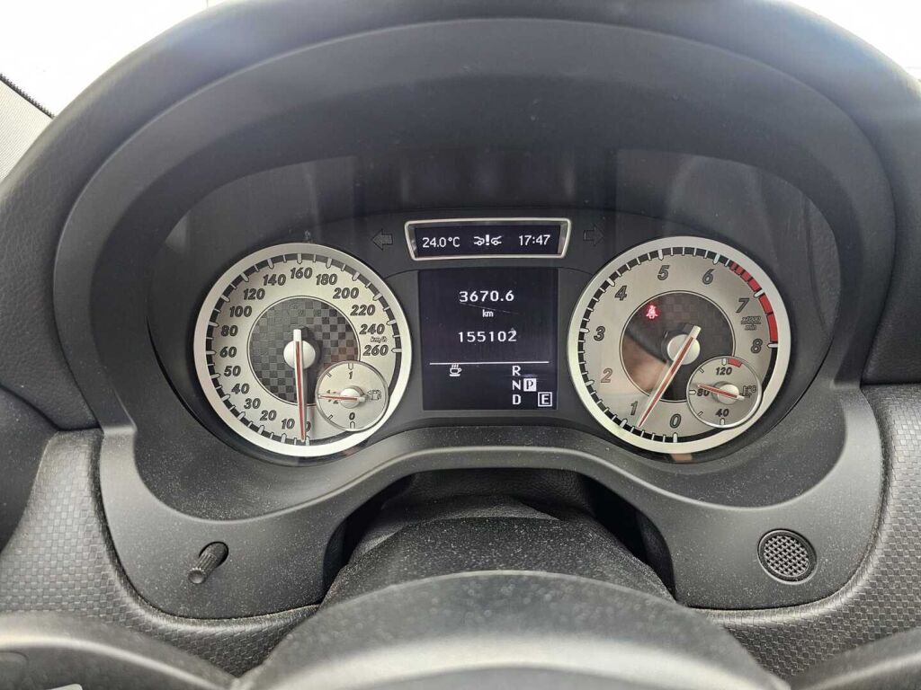 Mercedes-Benz A 2012 Valkoinen