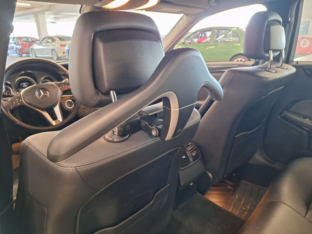 Mercedes-Benz E 2013 Harmaa