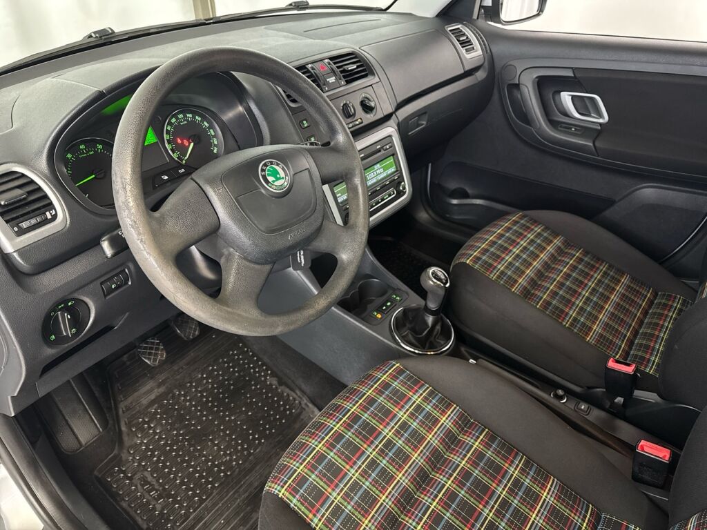 Skoda Fabia 2013 Hopea