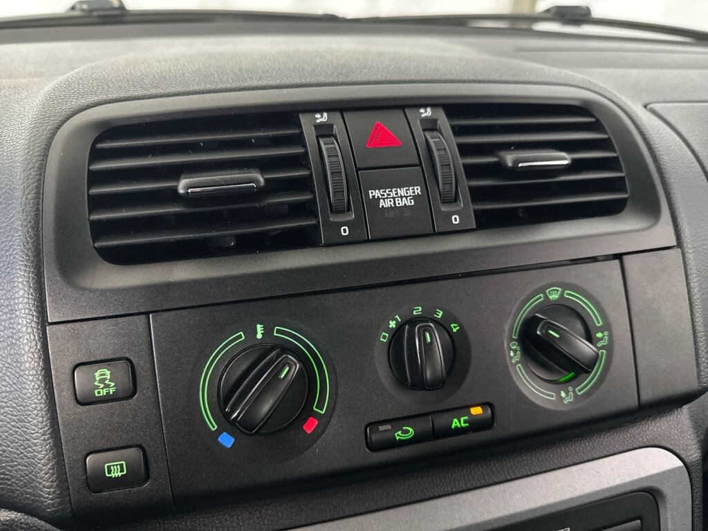 Skoda Fabia 2013 Hopea