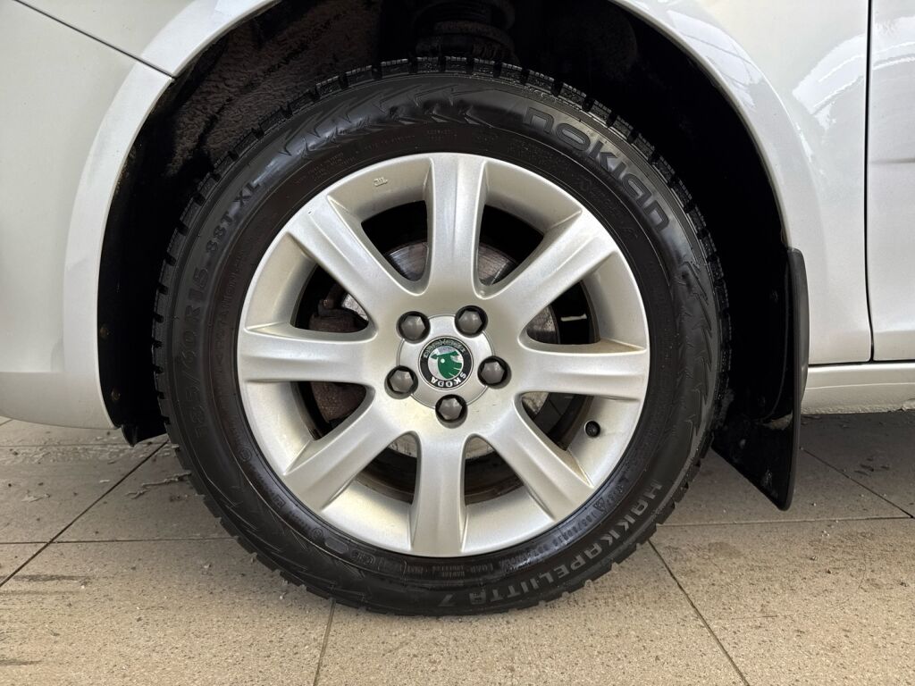 Skoda Fabia 2013 Hopea