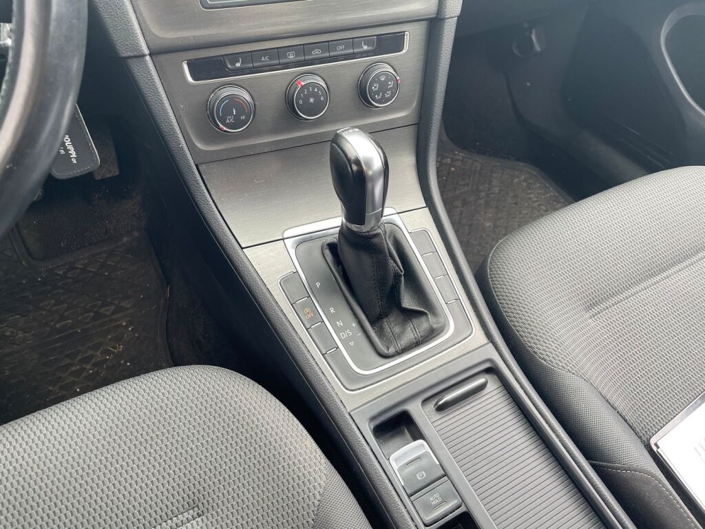 Volkswagen Golf 2013 Harmaa