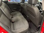 Opel Astra 2013 Punainen