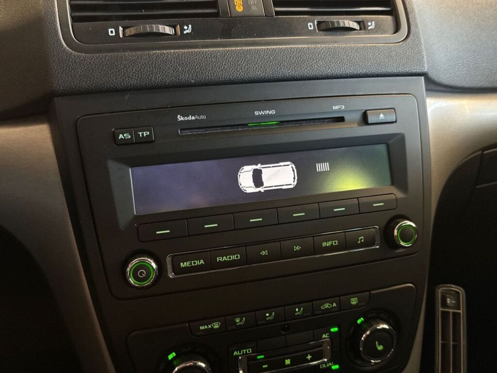 Skoda Yeti 2013 Ruskea (beige)