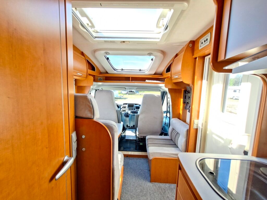 LMC LIBERTY BASIC TI 574 2008 Valkoinen
