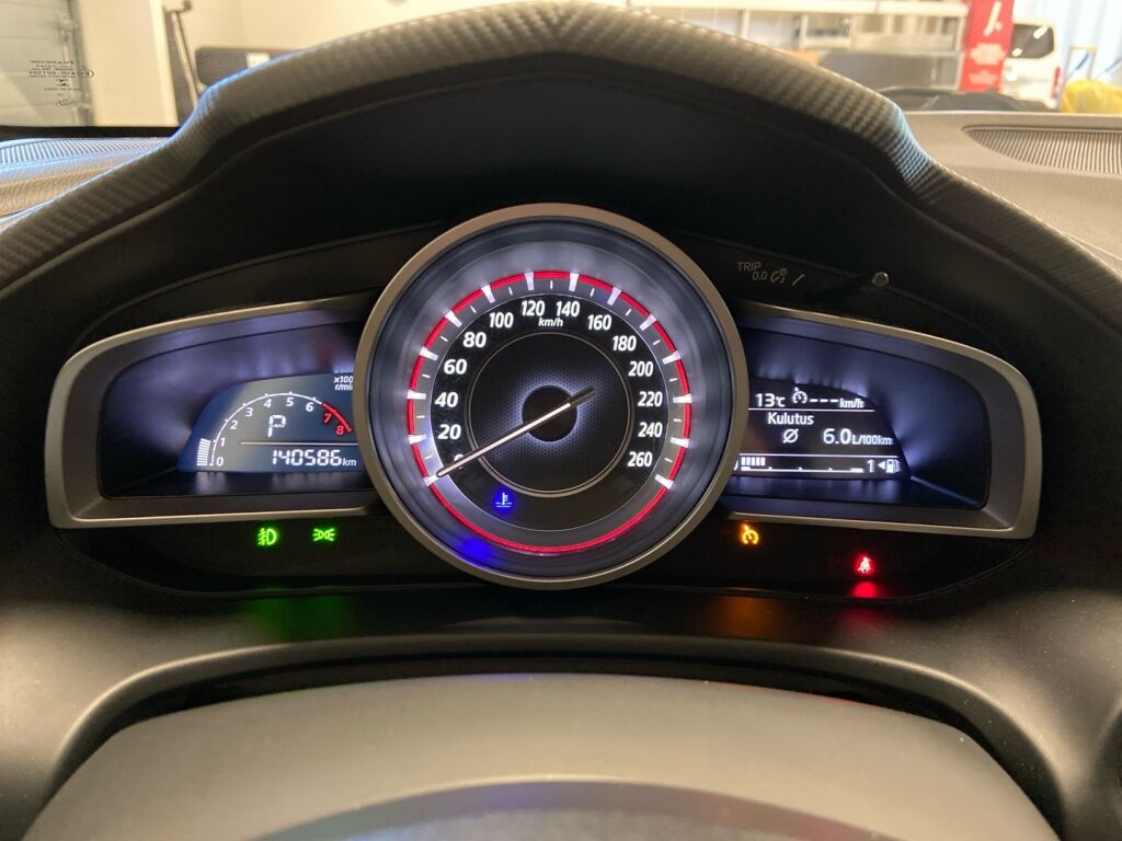 Mazda 3 2014 Valkoinen