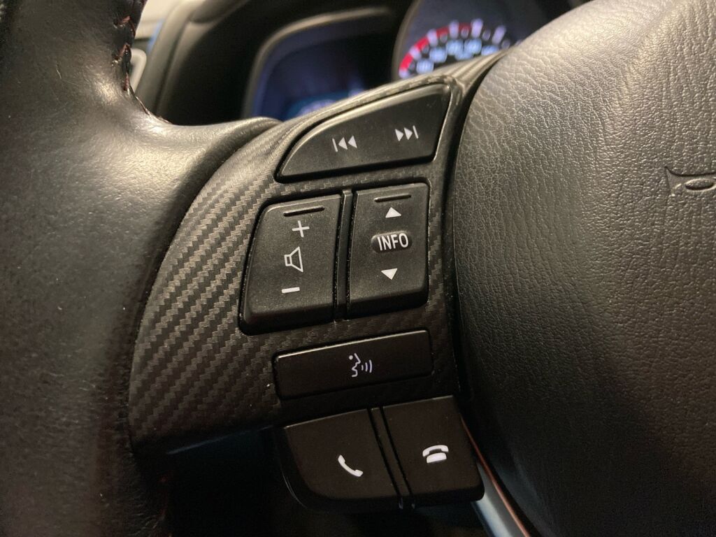 Mazda 3 2014 Valkoinen