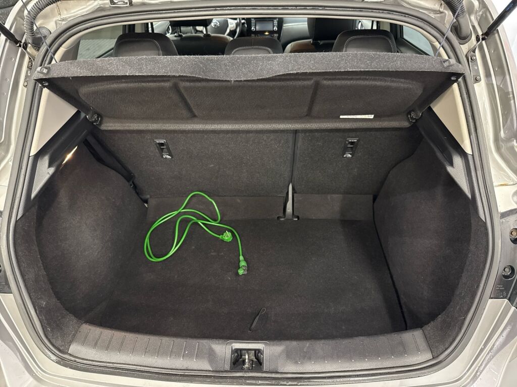 Nissan Pulsar 2015 Harmaa