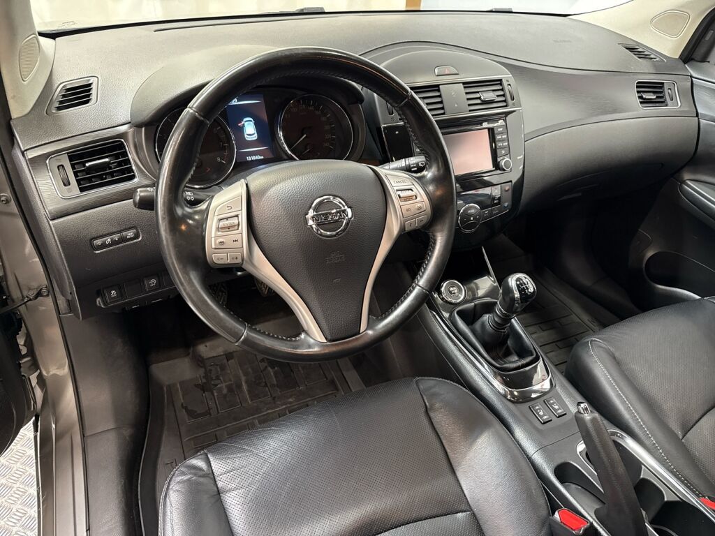 Nissan Pulsar 2015 Harmaa