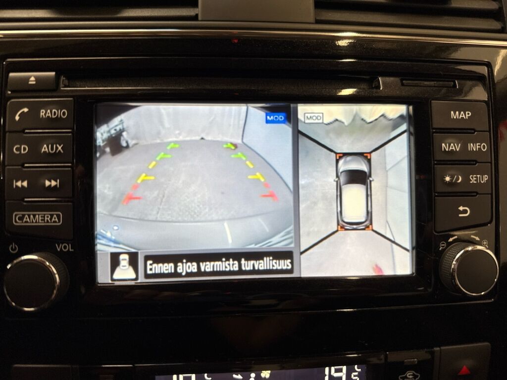 Nissan Pulsar 2015 Harmaa