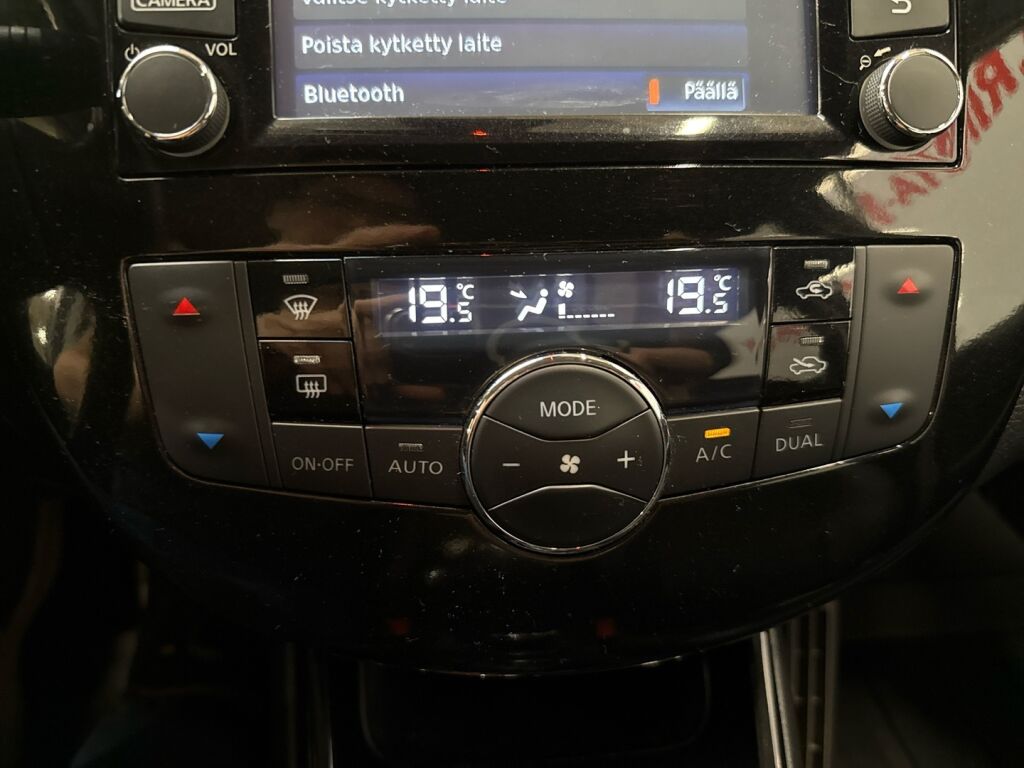 Nissan Pulsar 2015 Harmaa