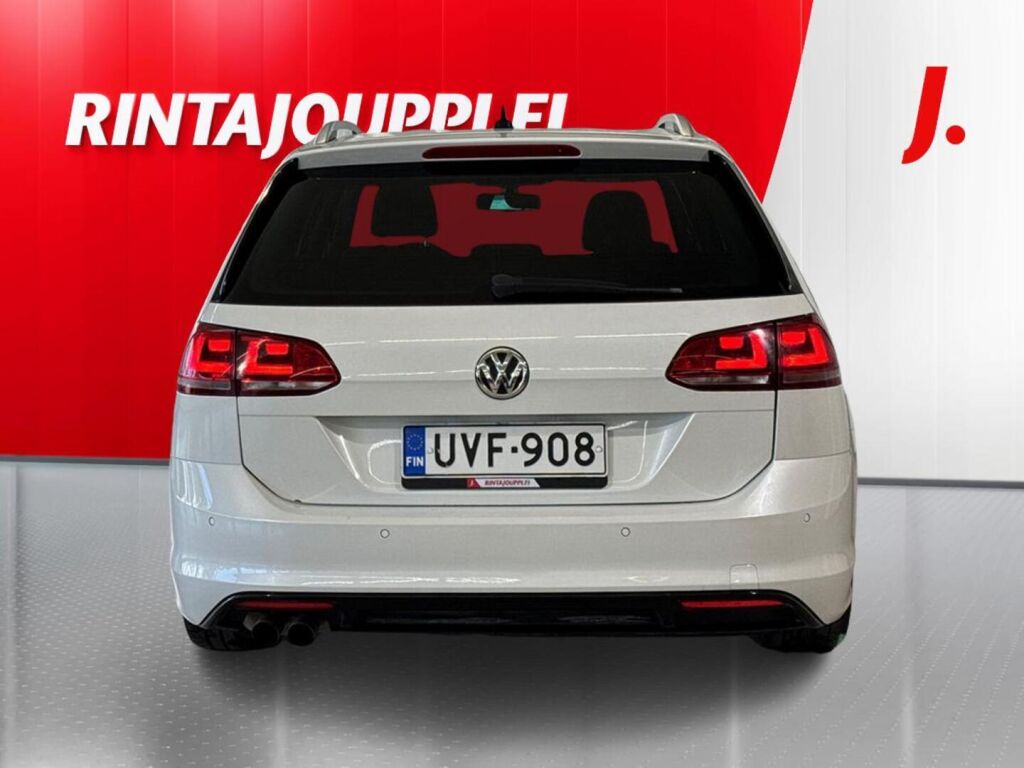 Volkswagen Golf 2015 Valkoinen