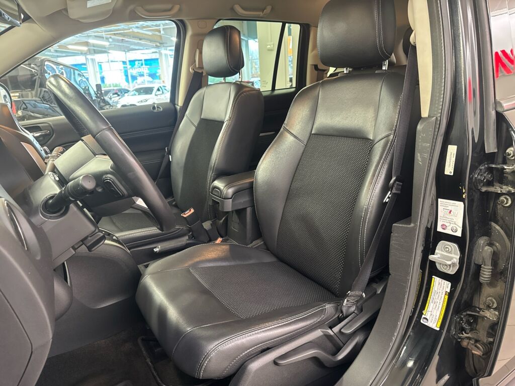 Jeep Compass 2014 Musta