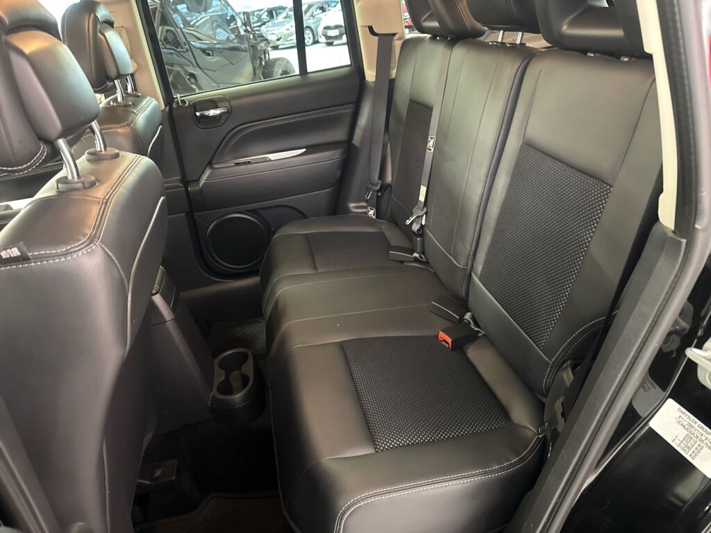 Jeep Compass 2014 Musta