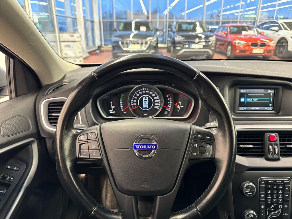 Volvo V40 2013 Harmaa