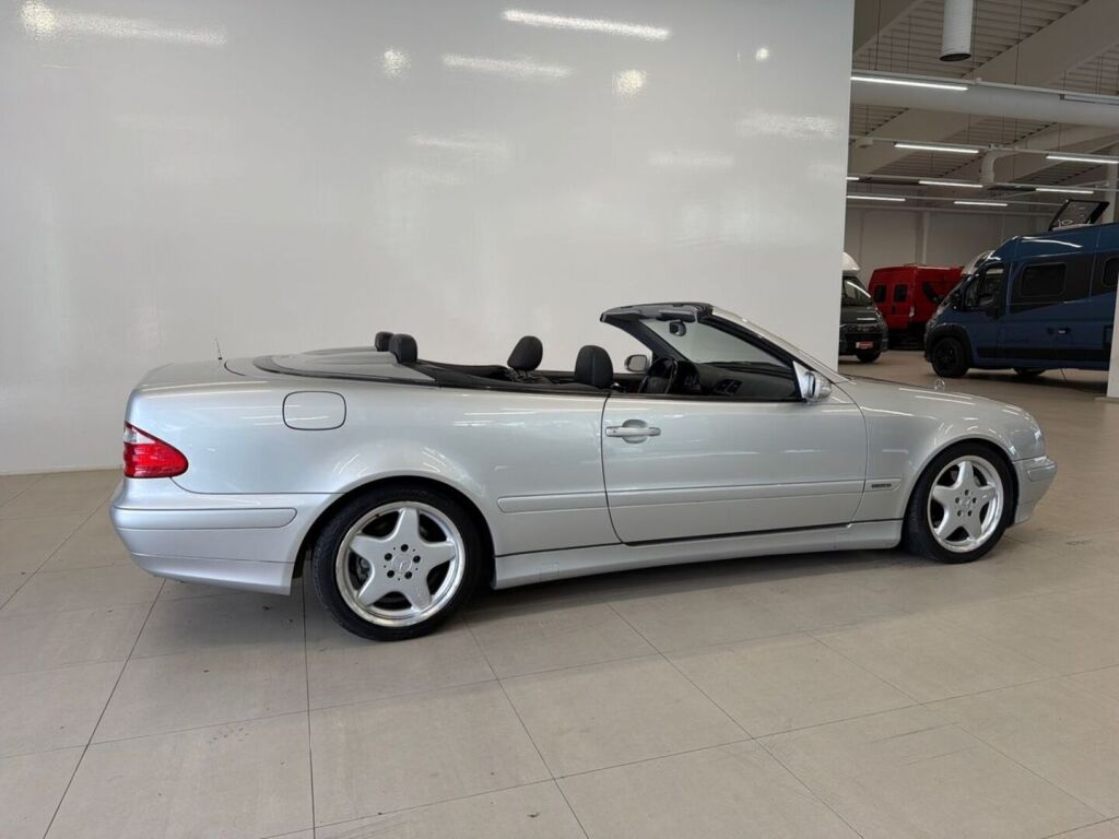 Mercedes-Benz CLK 2001 Harmaa