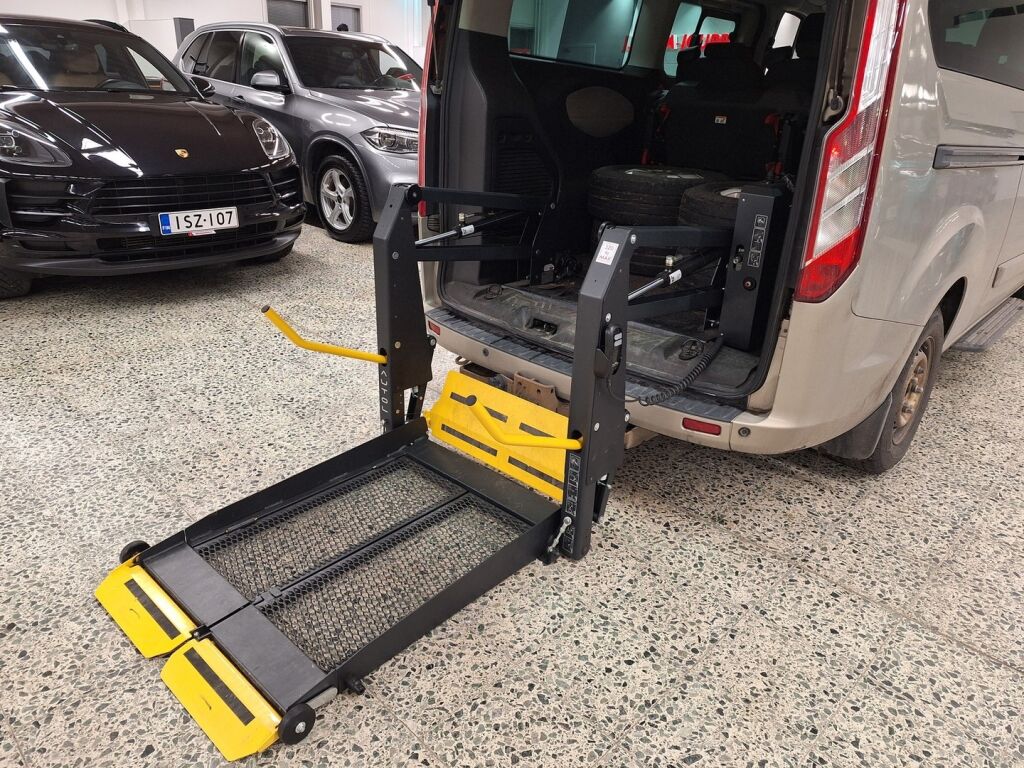 Ford Tourneo Custom 2013 Harmaa