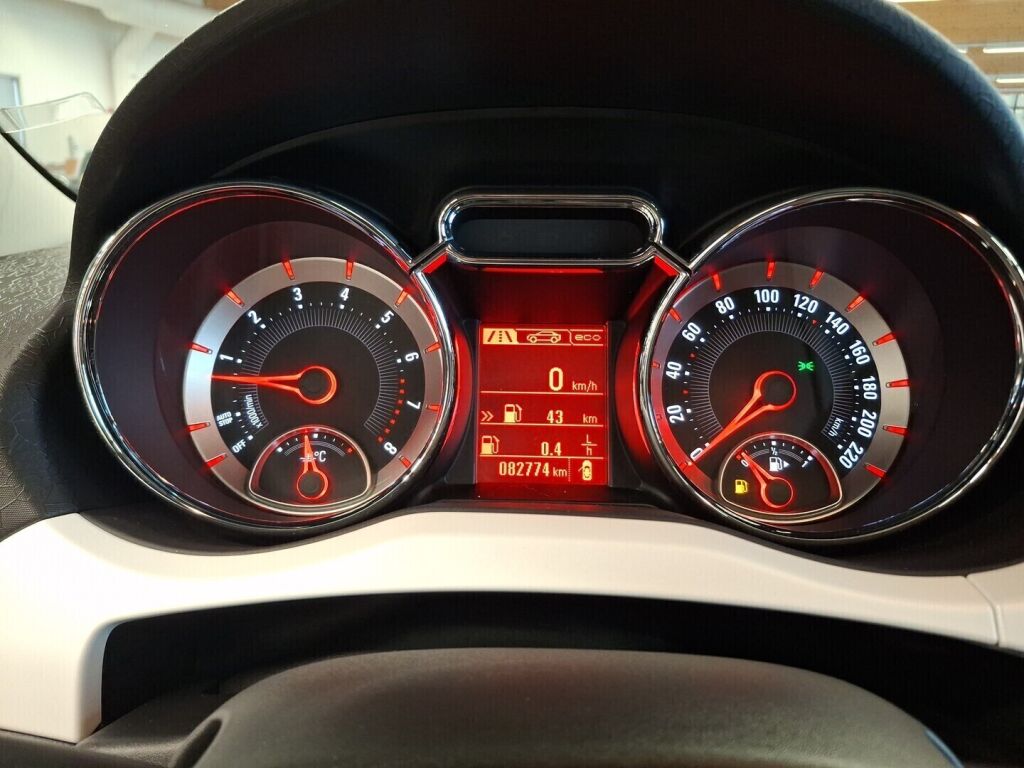 Opel Adam 2014 Sininen