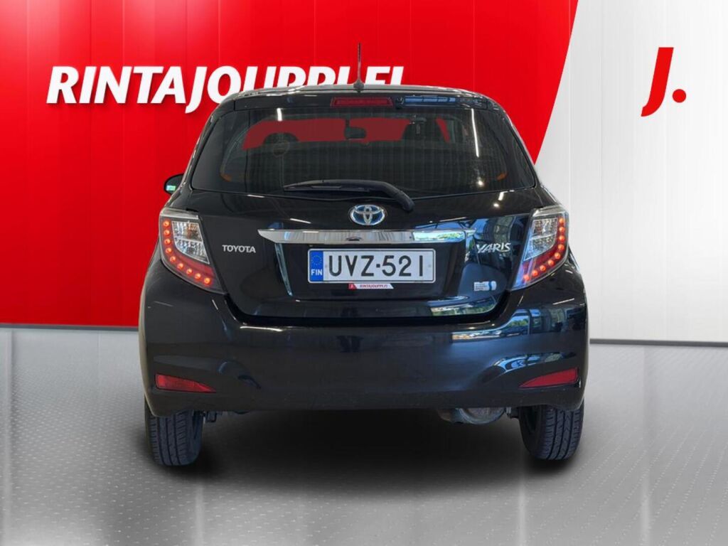 Toyota Yaris 2013 Musta