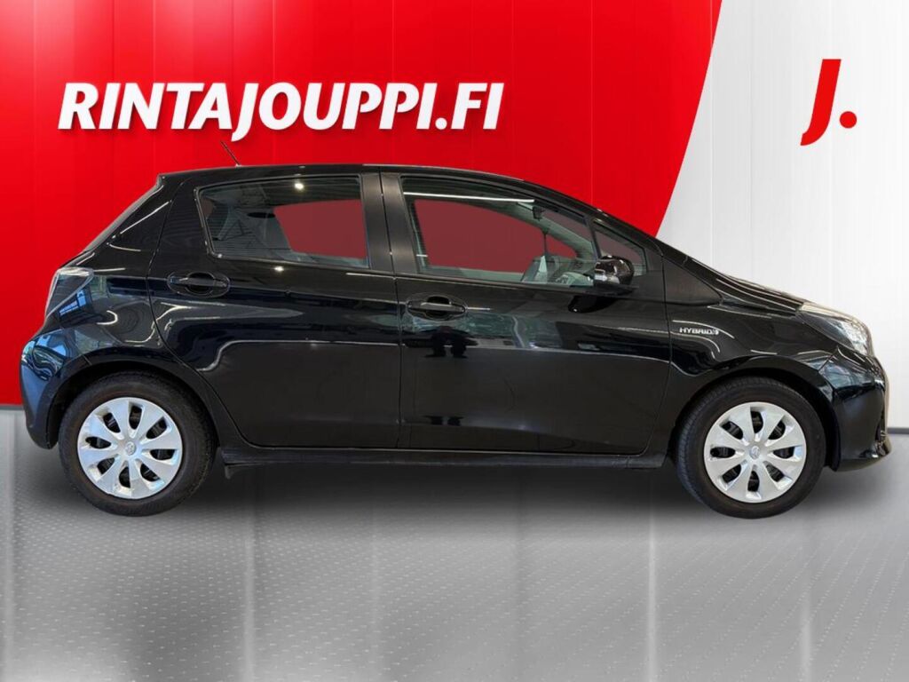 Toyota Yaris 2013 Musta