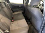 Toyota Yaris 2013 Musta